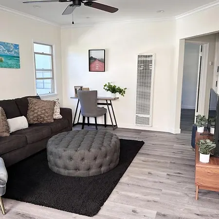 Fully Remodeled 1 Bedroom In Prime West Hollywood